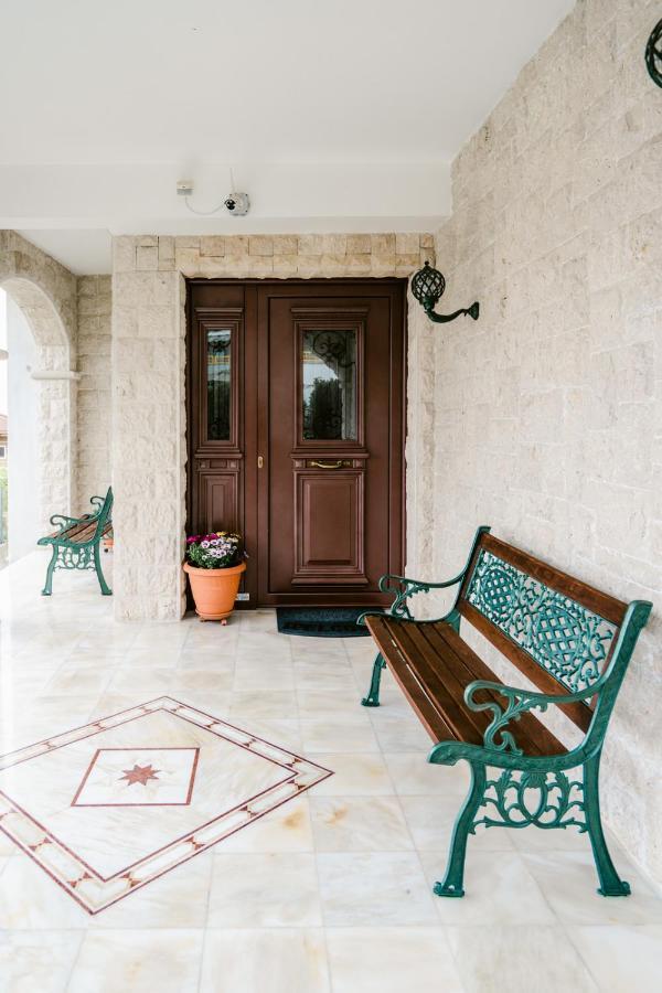 Veria Panorama Luxury Suite With Garden. Exterior foto