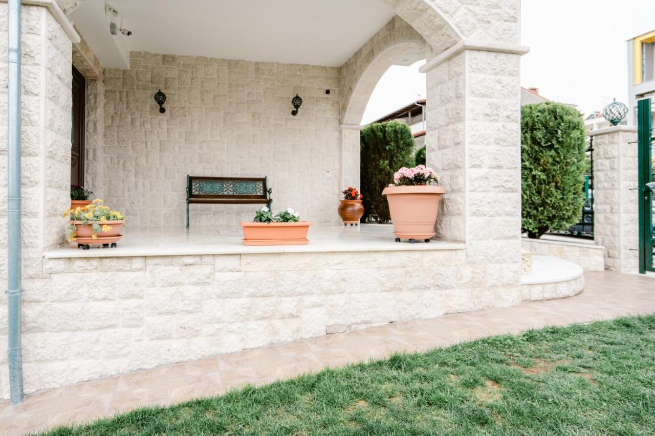 Veria Panorama Luxury Suite With Garden. Exterior foto