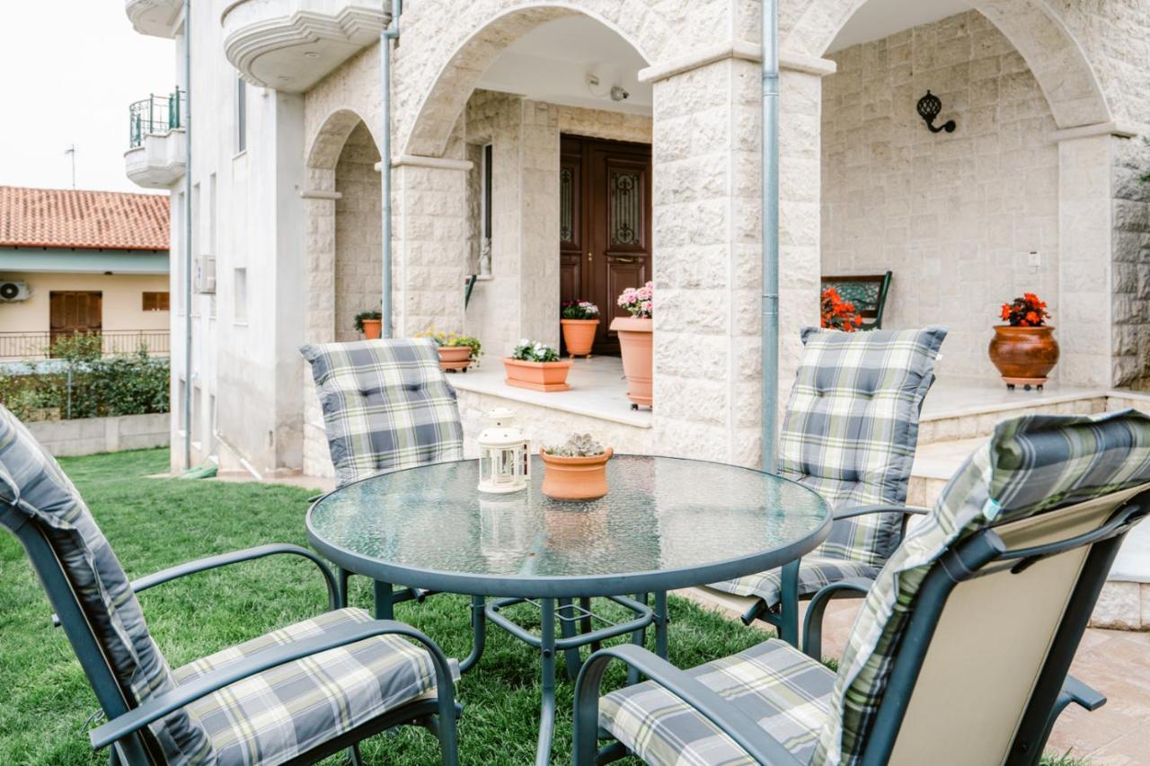 Veria Panorama Luxury Suite With Garden. Exterior foto